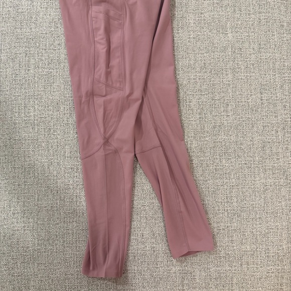 NWOT Tavi High Waisted 7/8th Legging with Mesh Panels in Wisteria Mauve Pink - Picture 4 of 11
